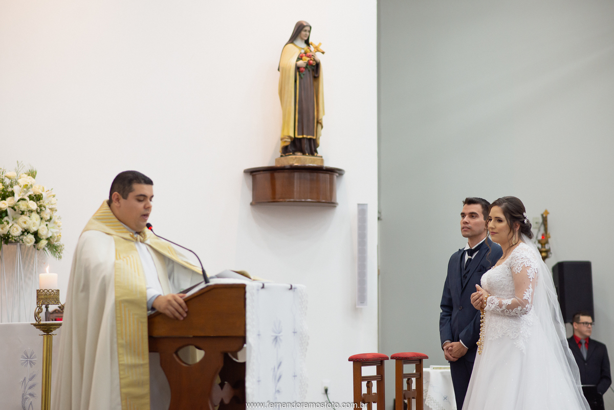 cerimônia de casamento na paróquia santa teresinha, Jundiaí, São Paulo, fotografo de casamento