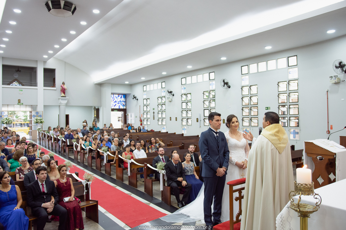 cerimônia de casamento na paróquia santa teresinha, Jundiaí, São Paulo, fotografo de casamento