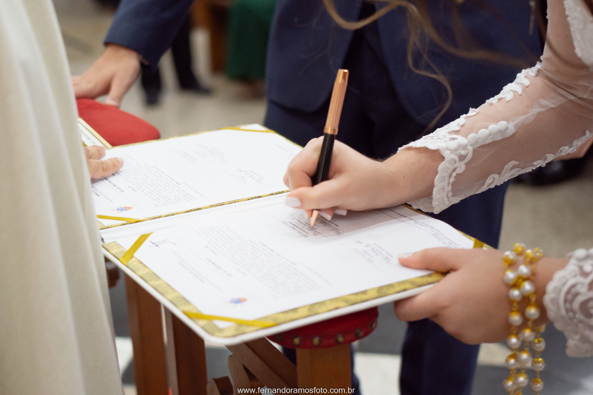 cerimônia de casamento na paróquia santa teresinha, Jundiaí, São Paulo, fotografo de casamento