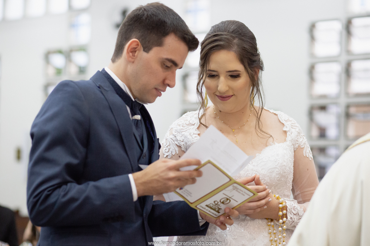 cerimônia de casamento na paróquia santa teresinha, Jundiaí, São Paulo, fotografo de casamento