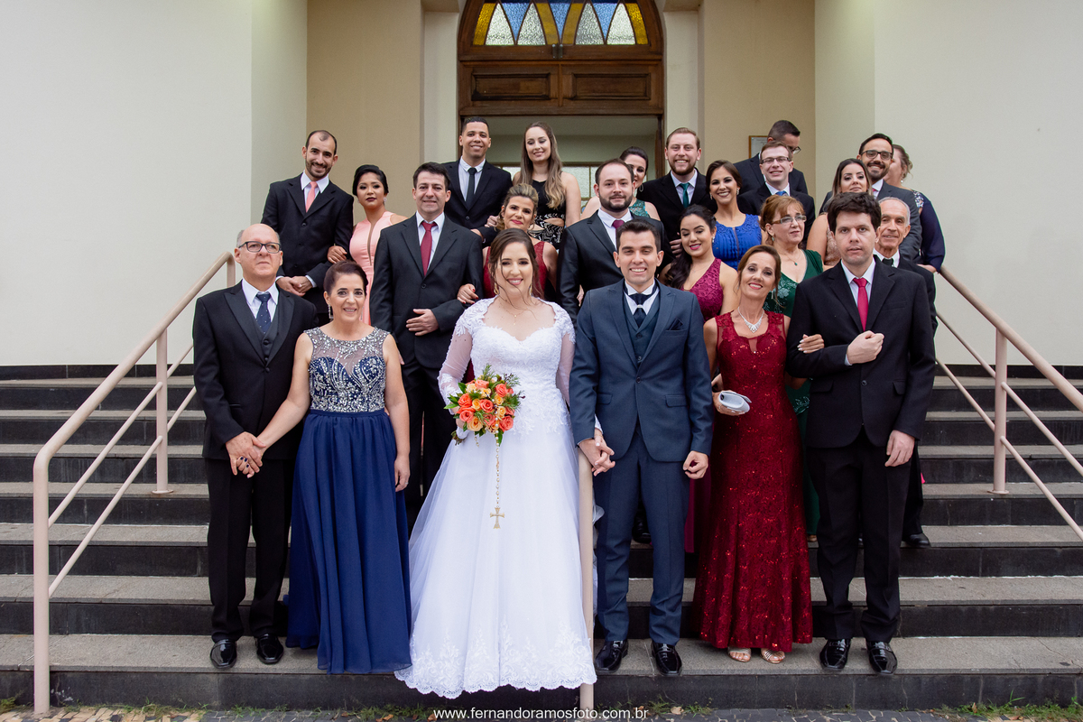 Foto protocolar, foto com padrinhos, cerimônia de casamento na paróquia santa teresinha, Jundiaí, São Paulo, fotografo de casamento