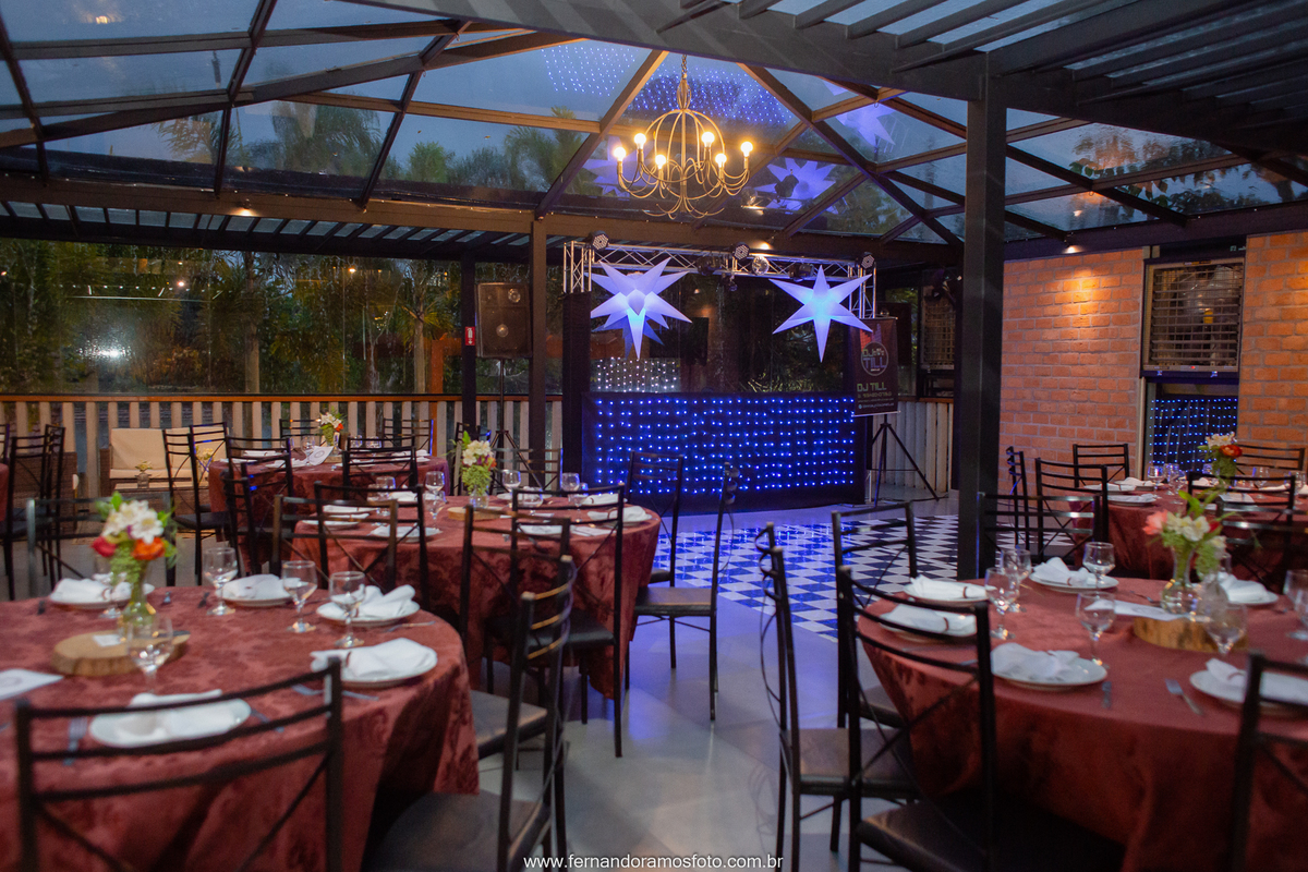 Festa de casamento realizada no espaço Spazio di Cristalli em Itupeva, São Paulo