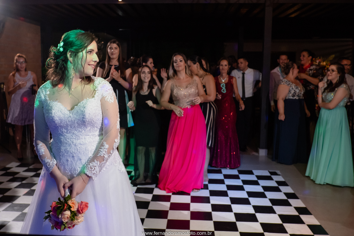 Festa de casamento realizada no espaço Spazio di Cristalli em Itupeva, São Paulo