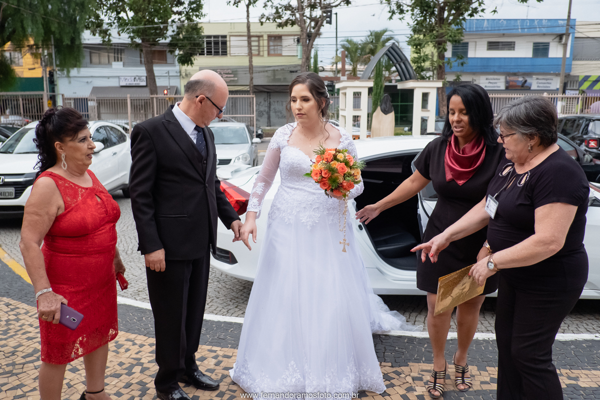 Buquê para casamento, Olivia Marta Decorações, Vestido de noiva, Atelier Splendida, fotografia de casamento, Cerimônia de casamento na paróquia santa teresinha, Jundiaí, São Paulo