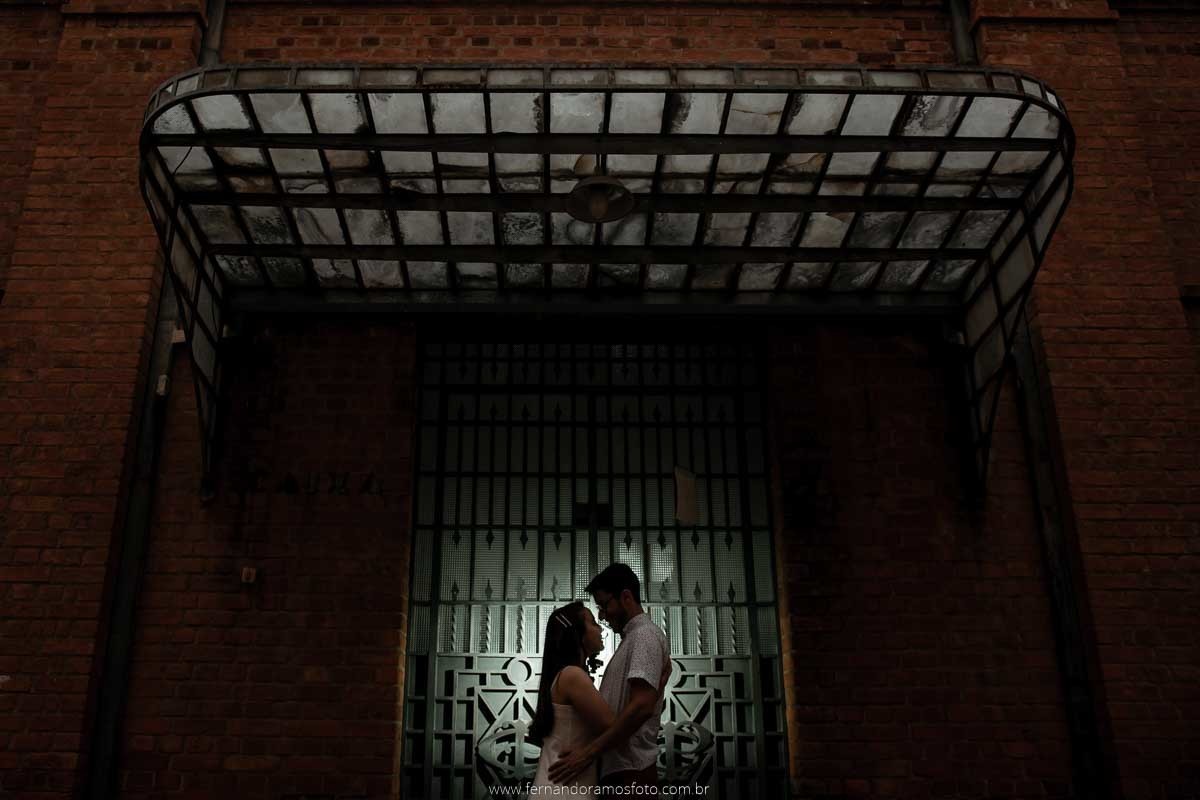 ENSAIO PRE-CASAMENTO EM JUNDIAÍ, FOTOGRAFO DE CASAMENTO, SAVE THE DATE, ENSAIO PRÉ-WEDDING, FATEC JUNDIAÍ