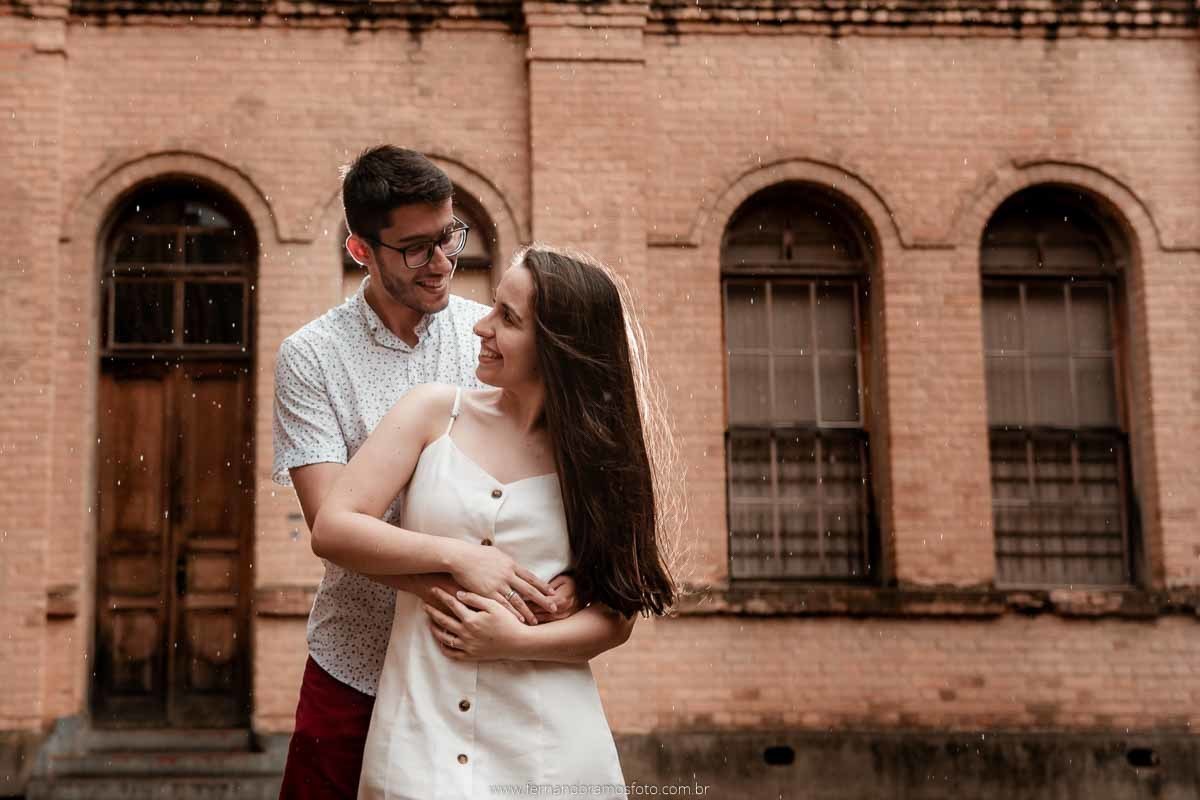 ENSAIO PRE-CASAMENTO EM JUNDIAÍ, FOTOGRAFO DE CASAMENTO, SAVE THE DATE, ENSAIO PRÉ-WEDDING, FATEC JUNDIAÍ