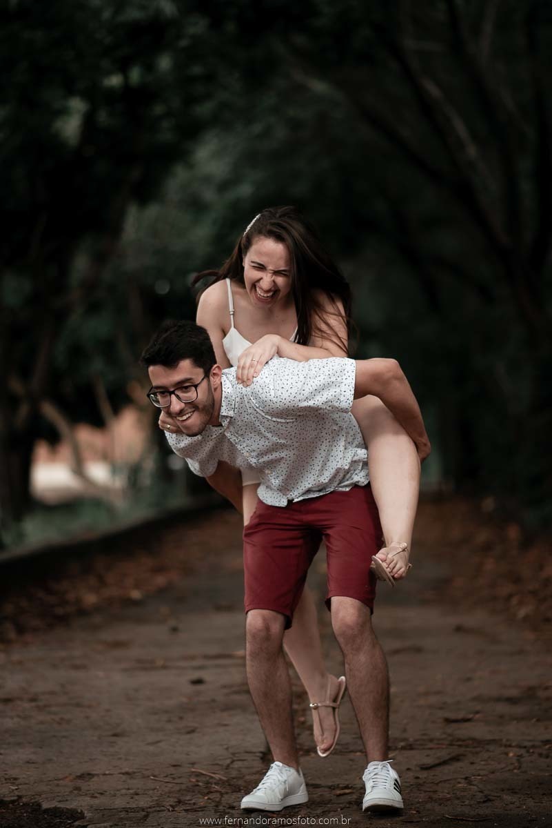 ENSAIO PRE-CASAMENTO EM JUNDIAÍ, FOTOGRAFO DE CASAMENTO, SAVE THE DATE, ENSAIO PRÉ-WEDDING, FATEC JUNDIAÍ