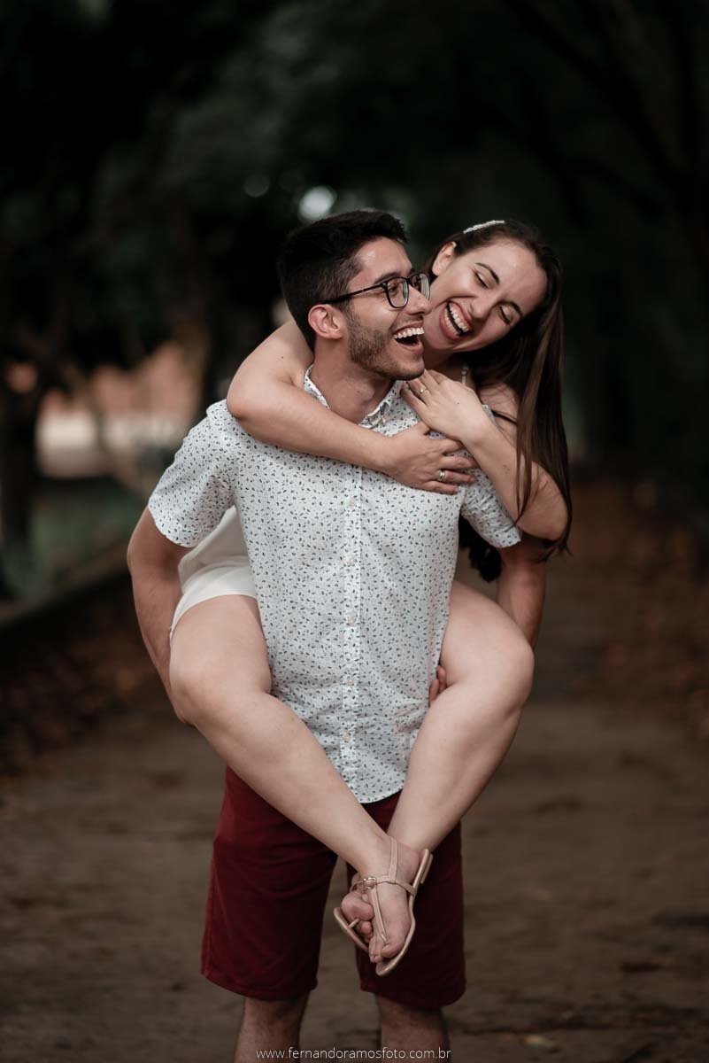 ENSAIO PRE-CASAMENTO EM JUNDIAÍ, FOTOGRAFO DE CASAMENTO, SAVE THE DATE, ENSAIO PRÉ-WEDDING, FATEC JUNDIAÍ