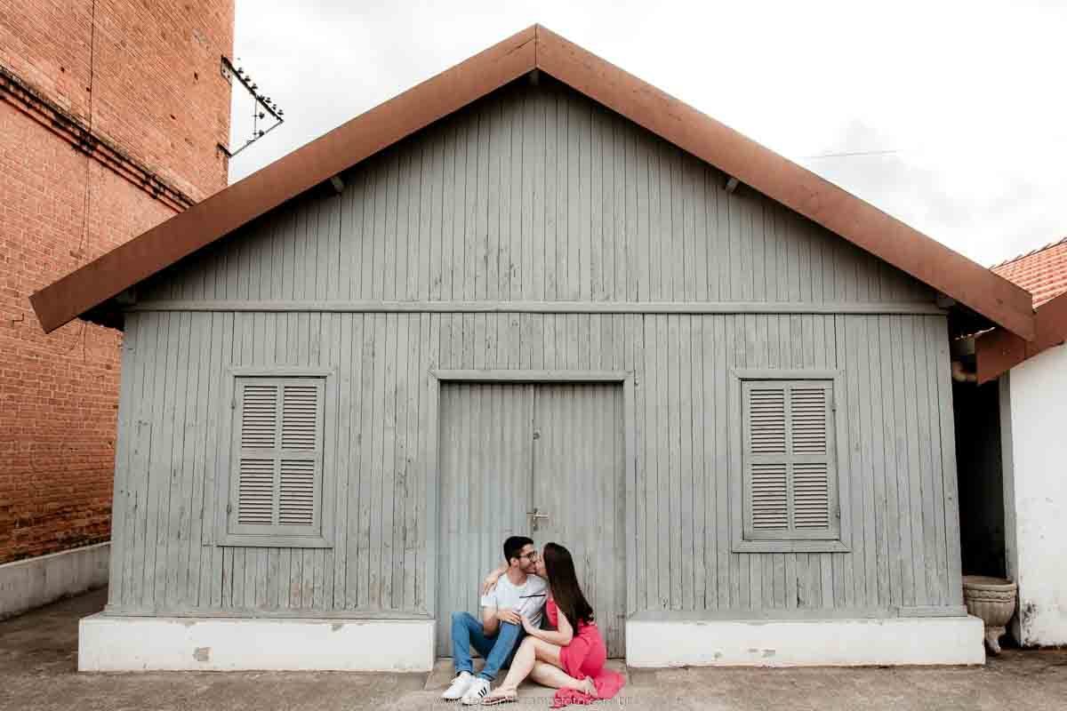 ENSAIO PRE-CASAMENTO EM JUNDIAÍ, FOTOGRAFO DE CASAMENTO, SAVE THE DATE, ENSAIO PRÉ-WEDDING, FATEC JUNDIAÍ