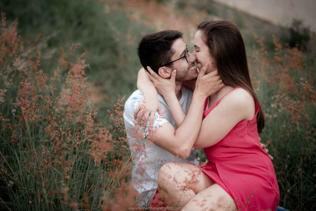 ENSAIO PRE-CASAMENTO EM JUNDIAÍ, FOTOGRAFO DE CASAMENTO, SAVE THE DATE, ENSAIO PRÉ-WEDDING, FATEC JUNDIAÍ