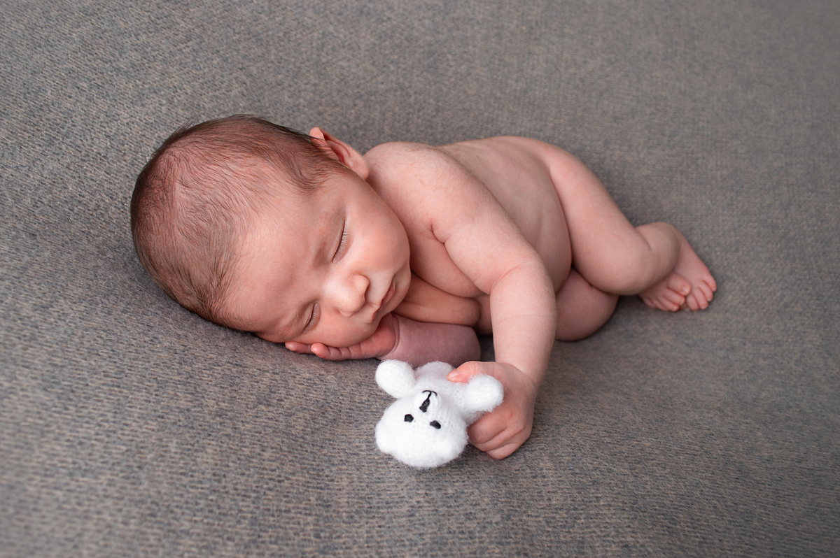 Oliver em seu ensaio Newborn, com 17 dias.