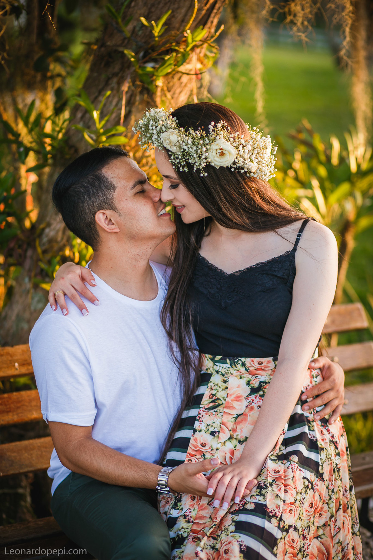 ensaio-casal-chacara-ienkot-leonardo-pepi-casamentos-curitiba-casais-curitiba-ensaio-sao-jose-dos-pinhais-parana-barco-patos-natureza