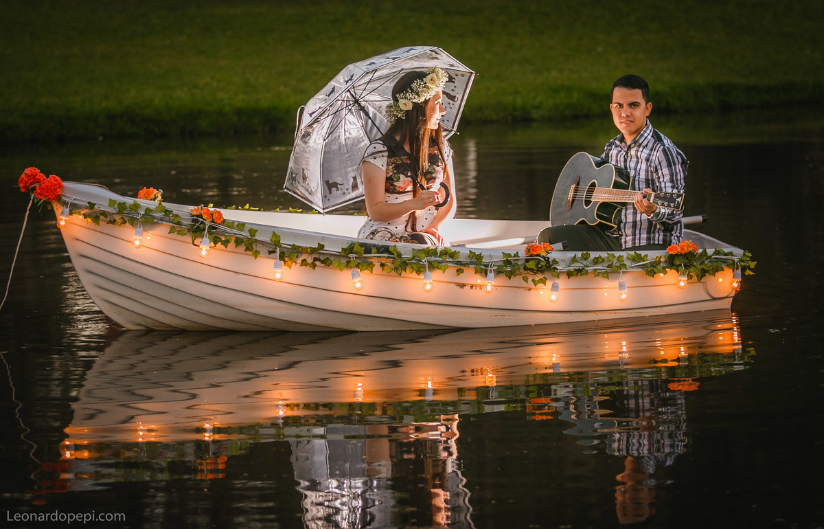 ensaio-casal-chacara-ienkot-leonardo-pepi-casamentos-curitiba-casais-curitiba-ensaio-sao-jose-dos-pinhais-parana-barco-patos-natureza