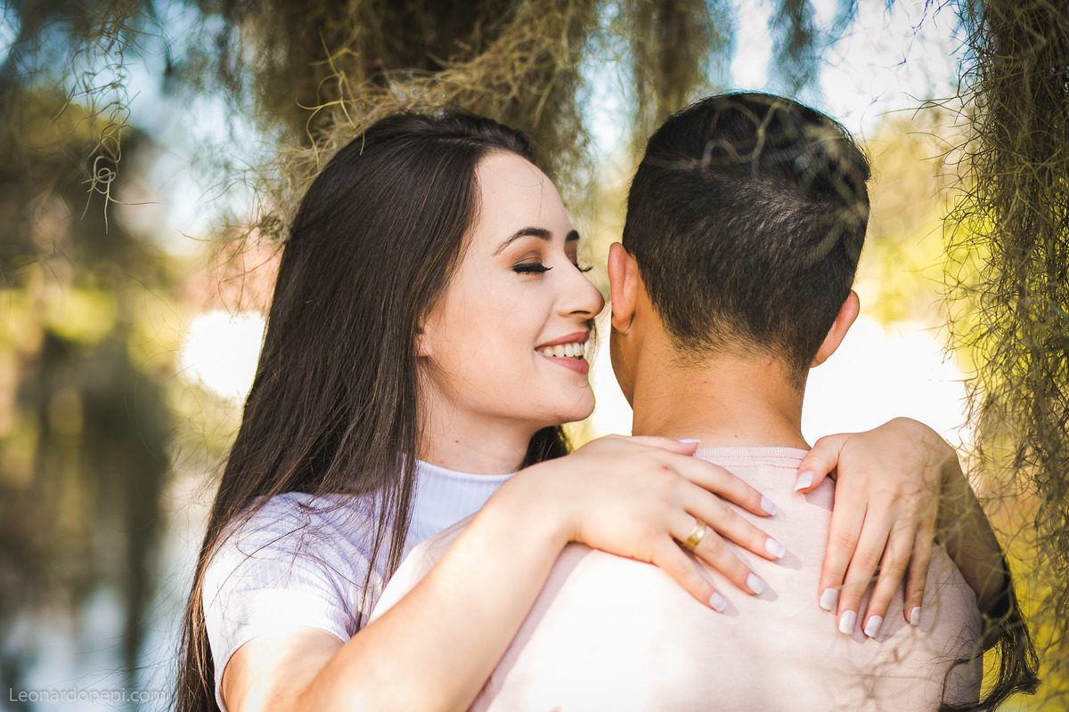 ensaio-casal-chacara-ienkot-leonardo-pepi-casamentos-curitiba-casais-curitiba-ensaio-sao-jose-dos-pinhais-parana-barco-patos-natureza