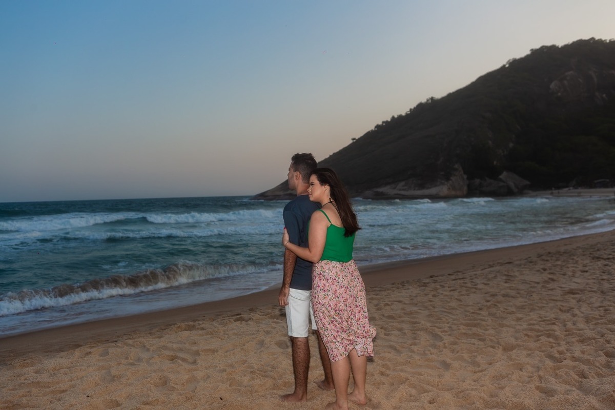 #ensaionapraia       #praia
#riodejaneiro      #rj
#cidademaravilhosa  #fotografa 
#fotografia                #ensaiofotografico 
#namorados
#ensaiodecasal    #zonanorte
#meier       #tijuca
#riocomprido   #riachuelo
#grumari           #praiadegrumari