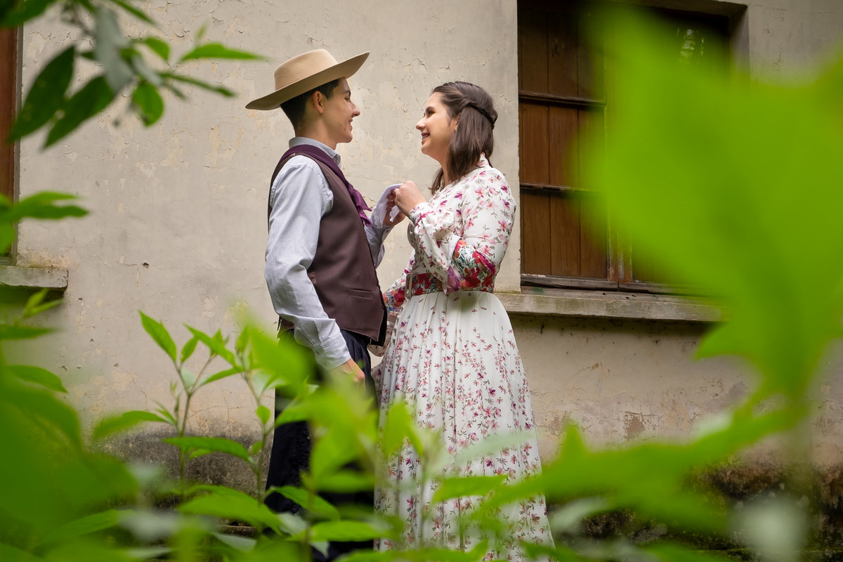 ensaio temático - ensaio semana farroupilha -su nery fotografia - fotógrafa caxias do sul -  fotógrafo serra gaúcha- ensaio da Julia e Ruan
