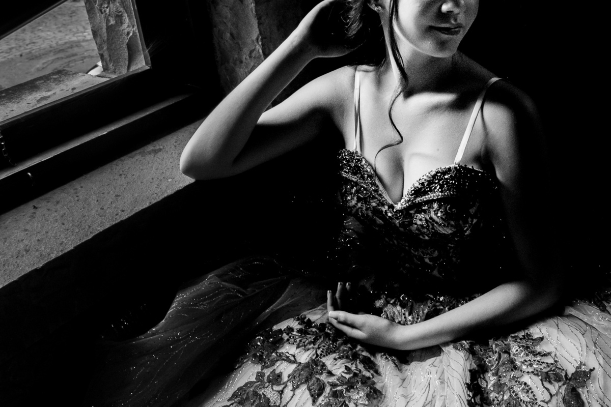 fotógrafa de família -fotógrafa de 15 anos ensaio de debutante- ensaio de 15 anos- ensaio em castelo -ensaio em caxias do sul - ensaio com vestido de festa-ensaio de família – Su Nery fotografia – fotógrafa caxias do sul – ensaio de princesa -