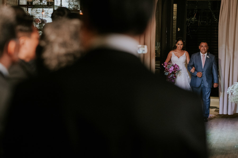 Casamento de Larissa e James no Espaço Wood por Anderson Crepaldi Fotografia