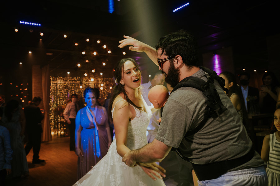 Casamento de Larissa e James no Espaço Wood por Anderson Crepaldi Fotografia