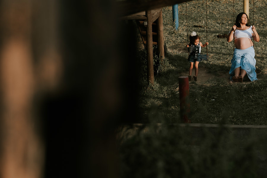 Ensaio fotográfico de grávida de Thamiris no Morro do Capuava, em Pirapora do Bom Jesus por Anderson Crepaldi Fotografia