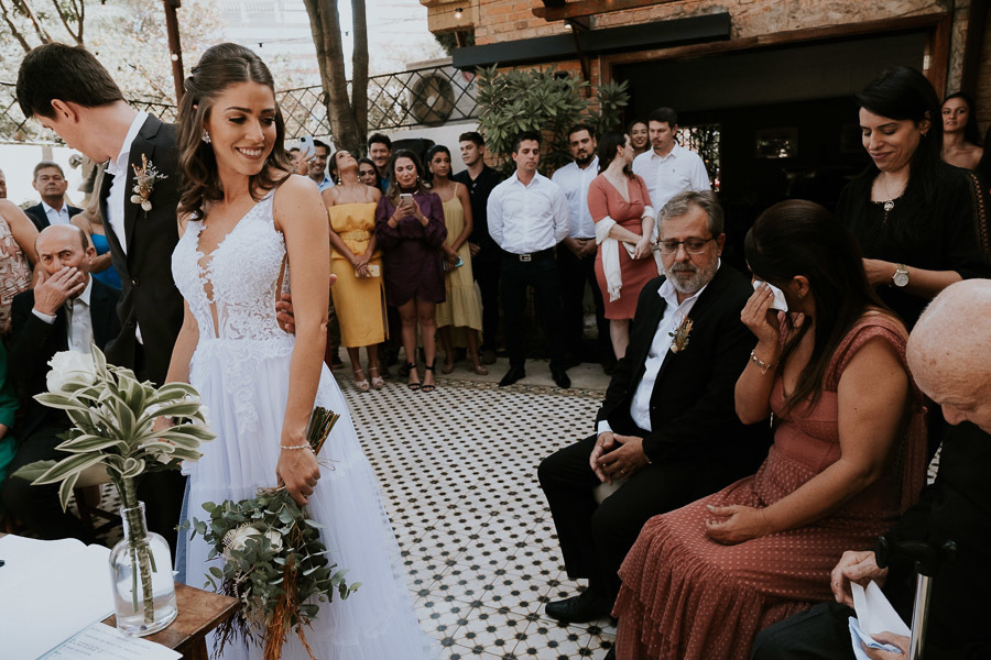 Casamento intimista para a família no Restaurante Spaghetti Notte, no Jardins por Anderson Crepaldi Fotografia