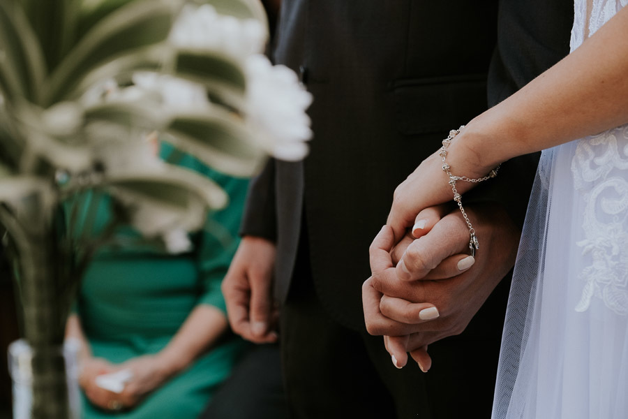 Casamento intimista para a família no Restaurante Spaghetti Notte, no Jardins por Anderson Crepaldi Fotografia