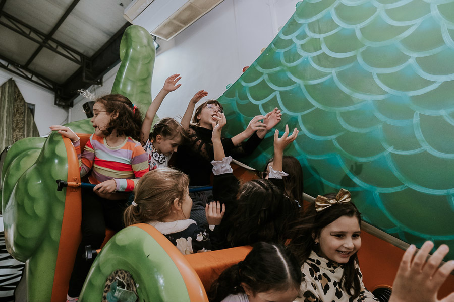 Aniversário infantil da Anna Carolina no Zoo Magia Buffet com tema Encanto por Anderson Crepaldi Fotografia