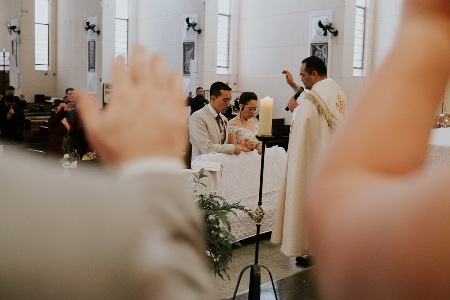 Casamento de Camila e Felipe na Paróquia Nossa Senhora da Salette, em São Paulo, no bairro Santana por Anderson Crepaldi Fotografia