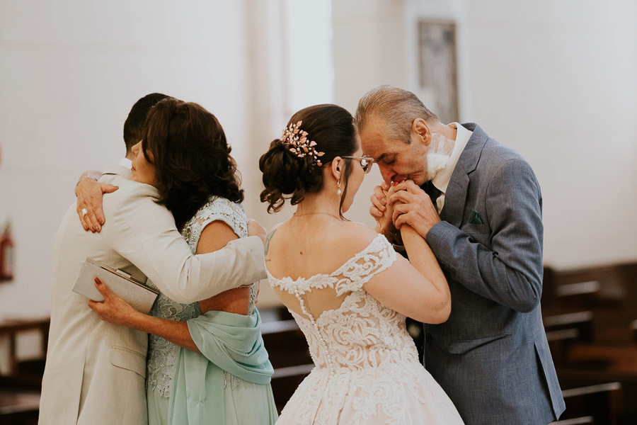 Casamento de Camila e Felipe na Paróquia Nossa Senhora da Salette, em São Paulo, no bairro Santana por Anderson Crepaldi Fotografia