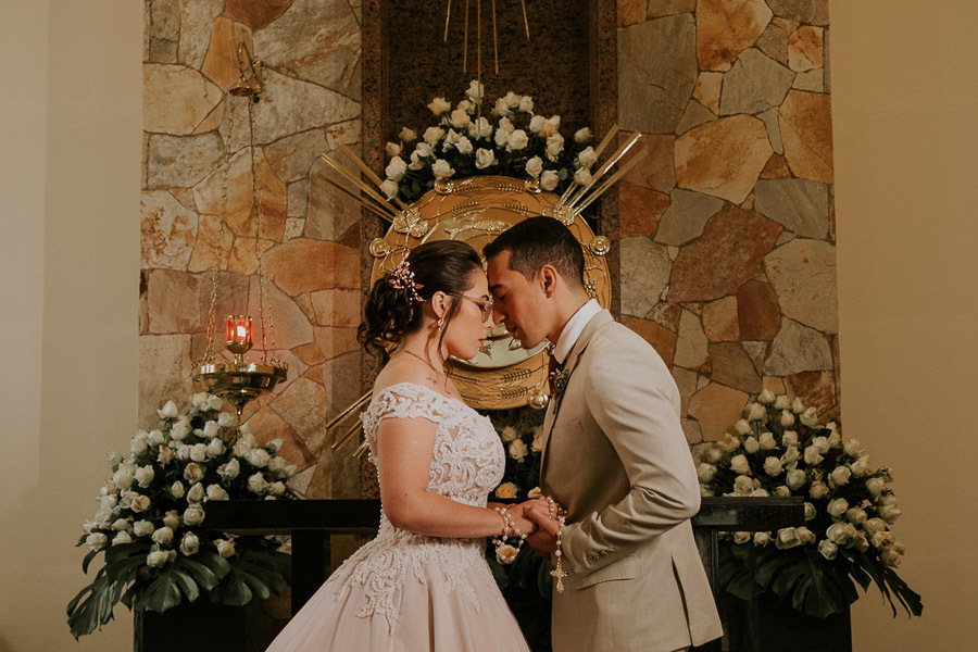 Casamento de Camila e Felipe na Paróquia Nossa Senhora da Salette, em São Paulo, no bairro Santana por Anderson Crepaldi Fotografia