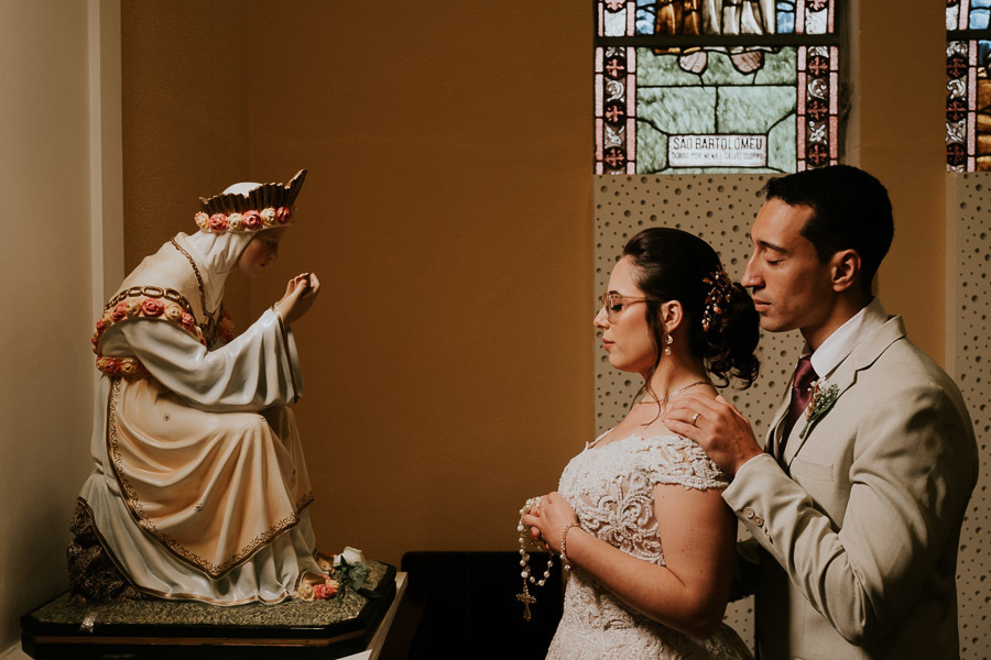 Casamento de Camila e Felipe na Paróquia Nossa Senhora da Salette, em São Paulo, no bairro Santana por Anderson Crepaldi Fotografia