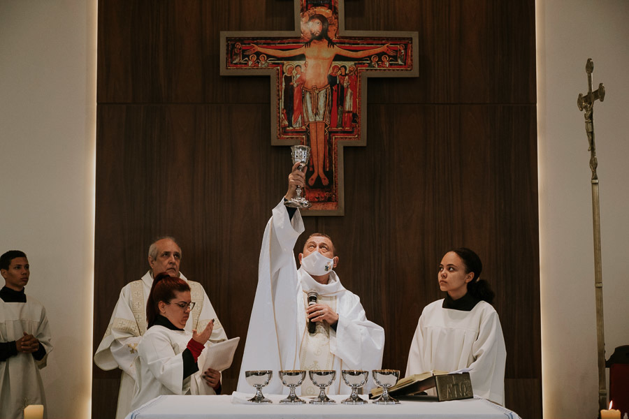 Batizado de Maria Fernanda na Igreja de Nossa Senhora Aparecida em Santo André, por Anderson Crepaldi Fotografia