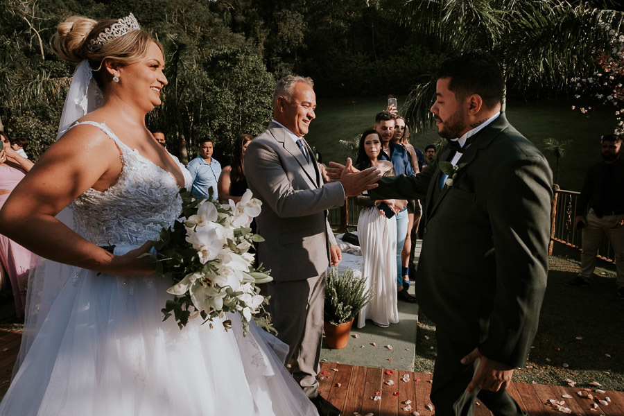Casamento rústico ao ar livre no Espaço Mansão do Lago, em Mairiporã por Anderson Crepaldi Fotografia