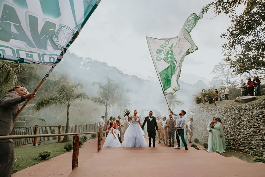 Casamento rústico ao ar livre no Espaço Mansão do Lago, em Mairiporã por Anderson Crepaldi Fotografia