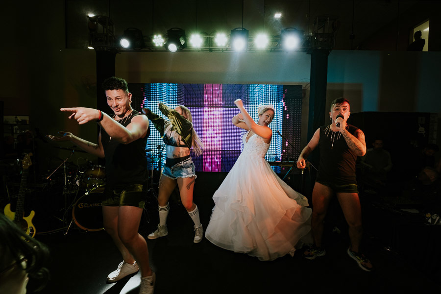 Casamento rústico ao ar livre no Espaço Mansão do Lago, em Mairiporã por Anderson Crepaldi Fotografia