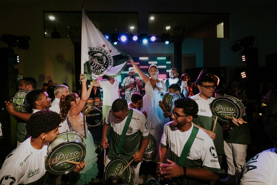 Casamento rústico ao ar livre no Espaço Mansão do Lago, em Mairiporã por Anderson Crepaldi Fotografia