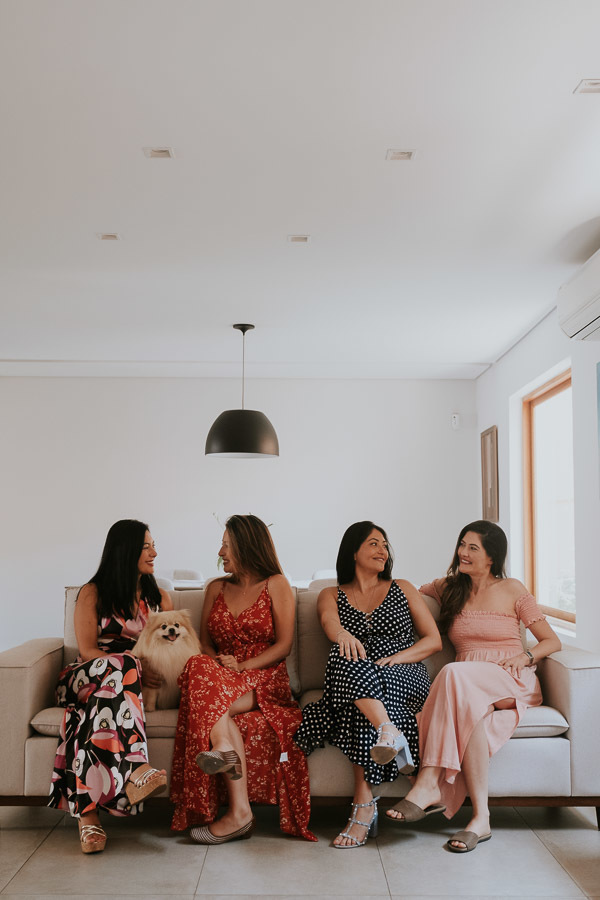 Ensaio fotográfico lifestyle de Julia na própria casa, em São Paulo por Anderson Crepaldi Fotografia