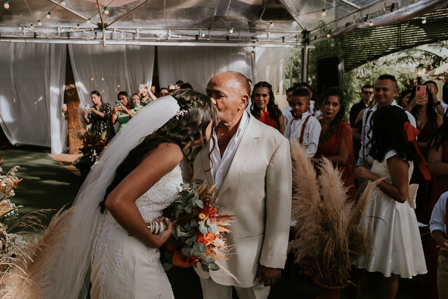 Casamento rústico no campo de Beatriz e Gabriel no Villa Vezzane em Mairiporã por Anderson Crepaldi Fotografia