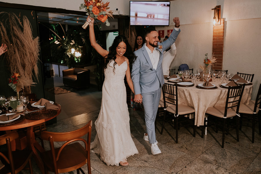 Casamento rústico no campo de Beatriz e Gabriel no Villa Vezzane em Mairiporã por Anderson Crepaldi Fotografia