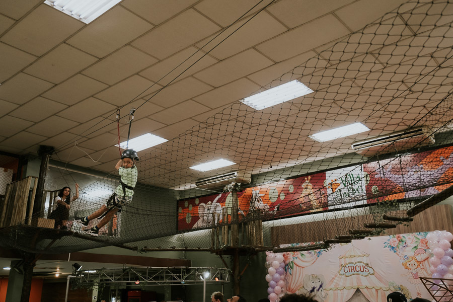 Festa de aniversário infantil com tema circo de Rafaela e Manuela no Buffet Villa safari, em Santo André por Anderson Crepaldi Fotografia