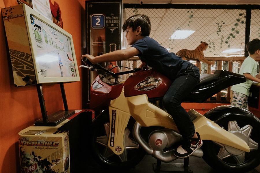 Festa de aniversário infantil com tema circo de Rafaela e Manuela no Buffet Villa safari, em Santo André por Anderson Crepaldi Fotografia