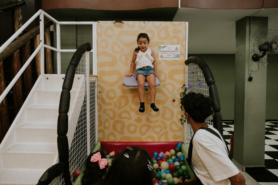 Festa de aniversário infantil com tema circo de Rafaela e Manuela no Buffet Villa safari, em Santo André por Anderson Crepaldi Fotografia