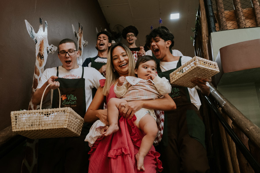 Festa de aniversário infantil com tema circo de Rafaela e Manuela no Buffet Villa safari, em Santo André por Anderson Crepaldi Fotografia