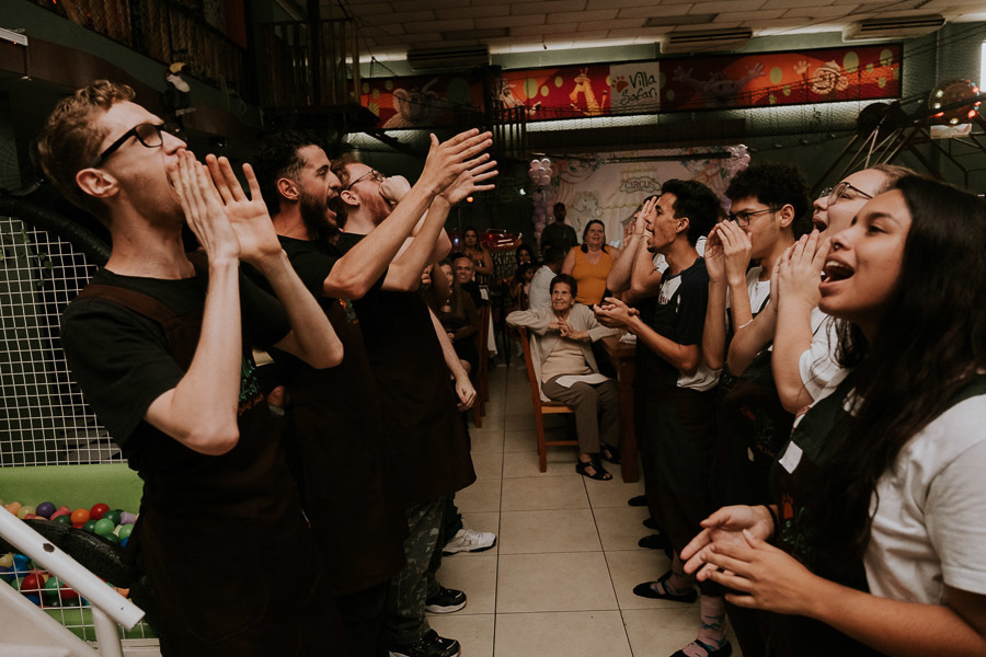 Festa de aniversário infantil com tema circo de Rafaela e Manuela no Buffet Villa safari, em Santo André por Anderson Crepaldi Fotografia
