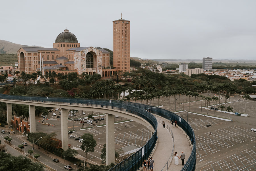 Ensaio pré wedding de Suzana e Antônio no Santuário Nacional de Nossa Senhora Aparecida por Anderson Crepaldi Fotografia