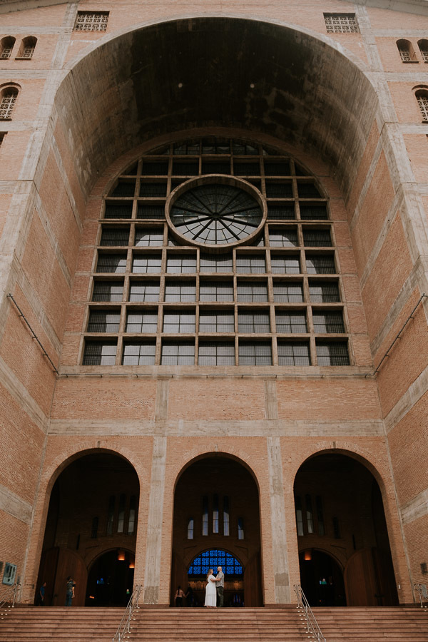 Ensaio pré wedding de Suzana e Antônio no Santuário Nacional de Nossa Senhora Aparecida por Anderson Crepaldi Fotografia