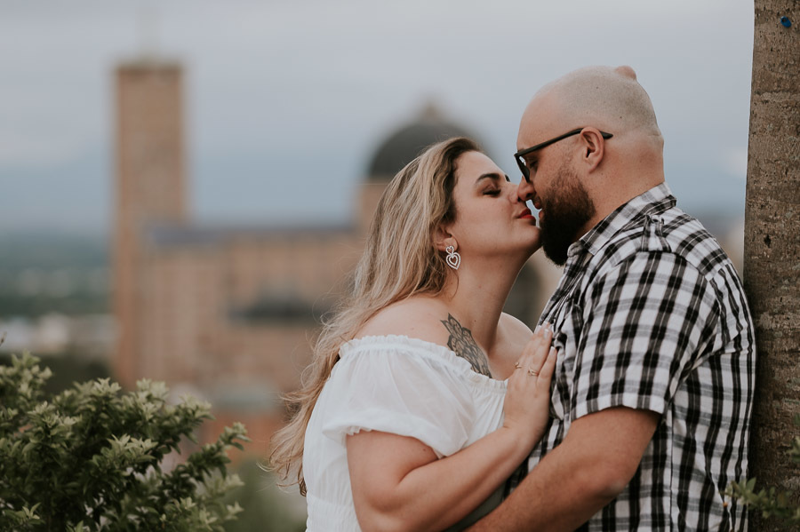 Ensaio pré wedding de Suzana e Antônio no Santuário Nacional de Nossa Senhora Aparecida por Anderson Crepaldi Fotografia
