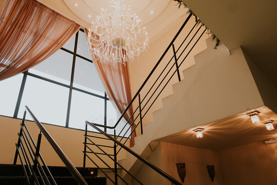 Casamento clássico de Monique e Alessandre no Buffet Master Day em São Paulo por Anderson Crepaldi Fotografia