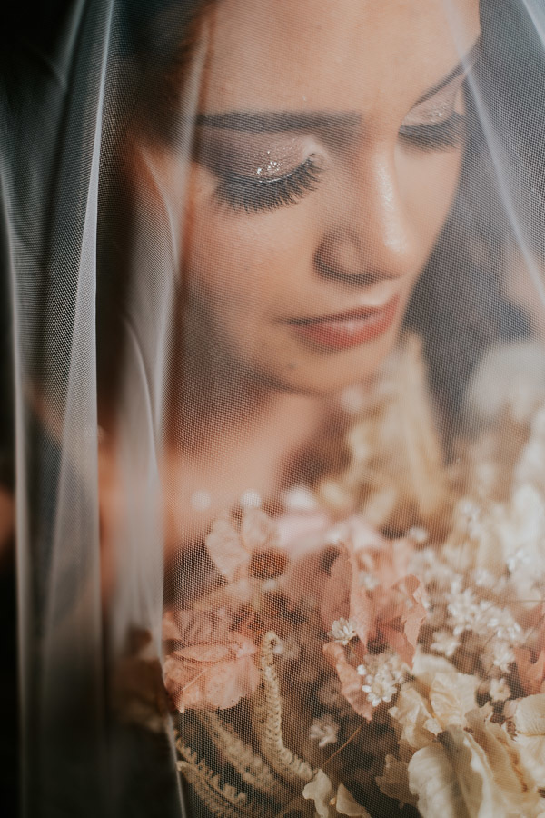 Casamento clássico de Monique e Alessandre no Buffet Master Day em São Paulo por Anderson Crepaldi Fotografia