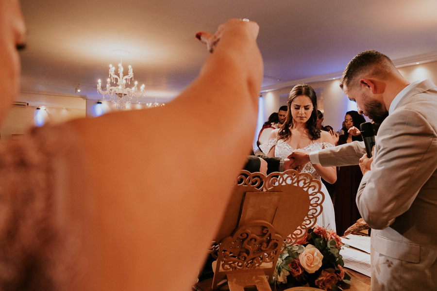 Casamento clássico de Monique e Alessandre no Buffet Master Day em São Paulo por Anderson Crepaldi Fotografia